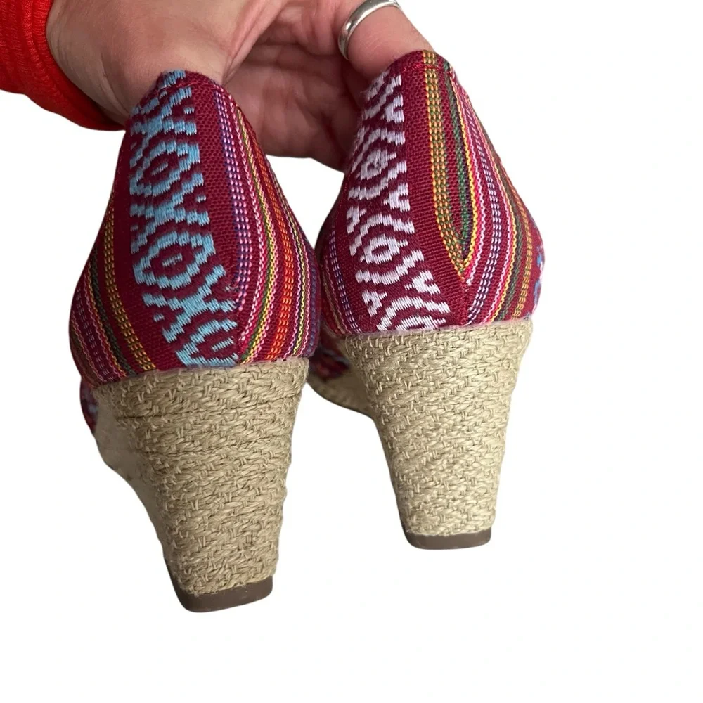Sonoma Life Style Womens 8.5 M Jenne Red Stripe Aztec Peep Toe Espadrille Wedges